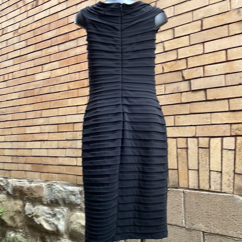 Tadashi Collection Black sequins Beaded Embellished Shutter Pleat Dress Medium - Picture 3 of 10